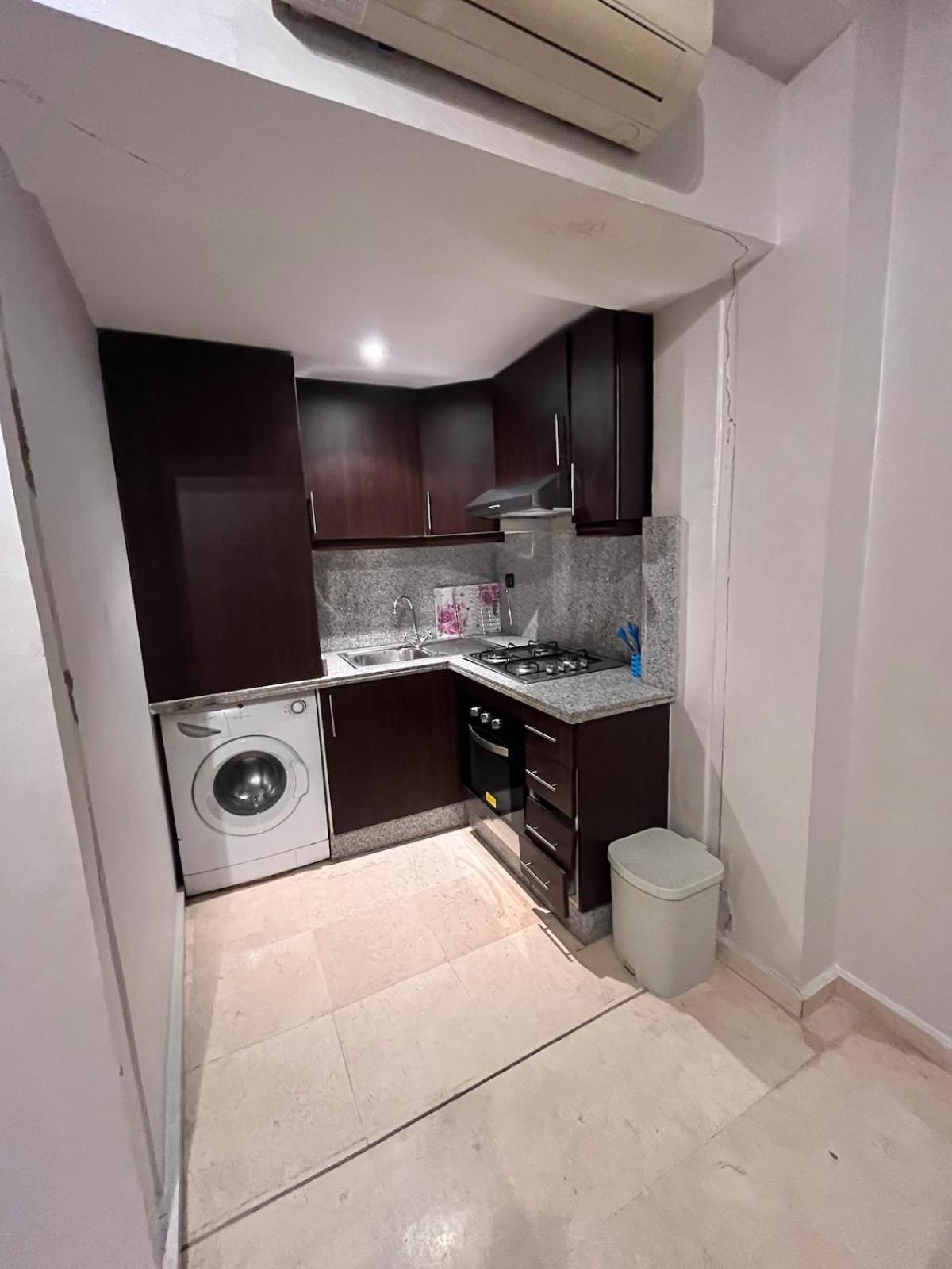 Apartment 1 Avec Climatisation, Salle De Sport, Piscine Et Wi-fi A Gueliz